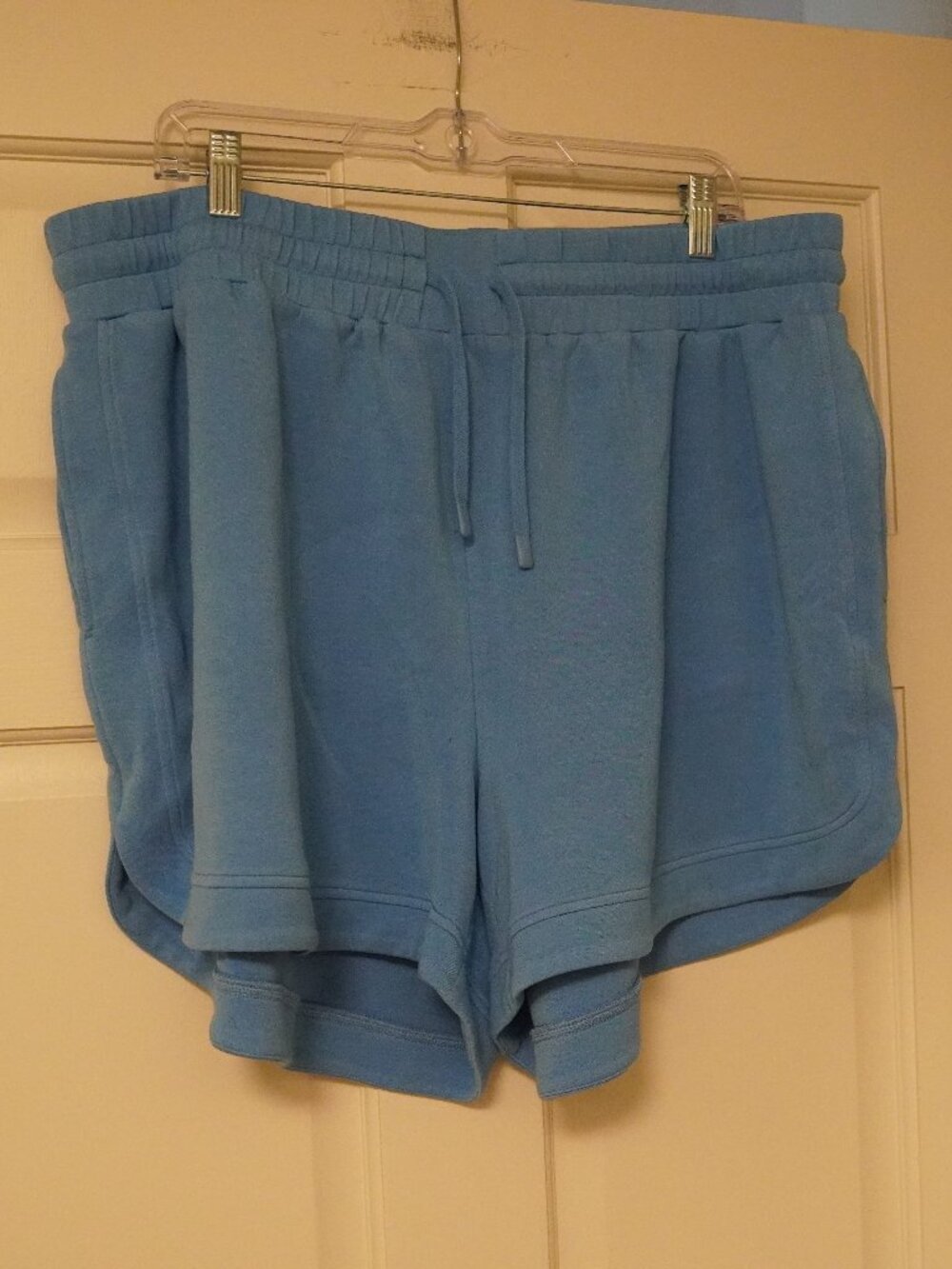 Varley Ollie High Rise Shorts 3.5 DoubleSoft Blue Pull-On Lounge Athletic Shorts